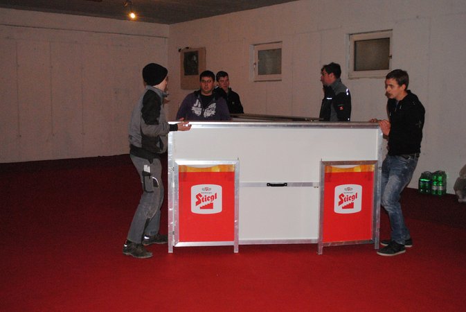 Aufbauen eierpeckerparty